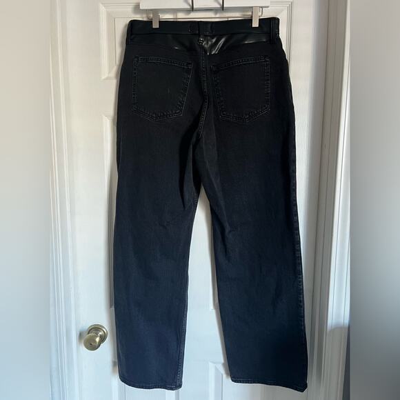 Abercrombie 90s Relaxed High Rise Jean Curve Love 32 Black Denim women's NWT - Picture 7 of 8
